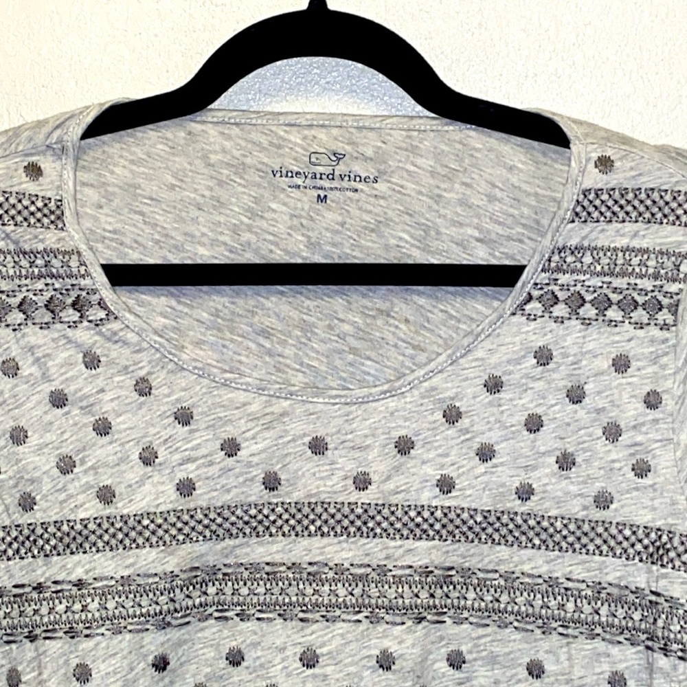 Vineyard Vines Gray Embroidered Long Sleeve Preppy Top 3319 - Picture 2 of 6